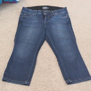 Torrid Crop Bombshell Skinny